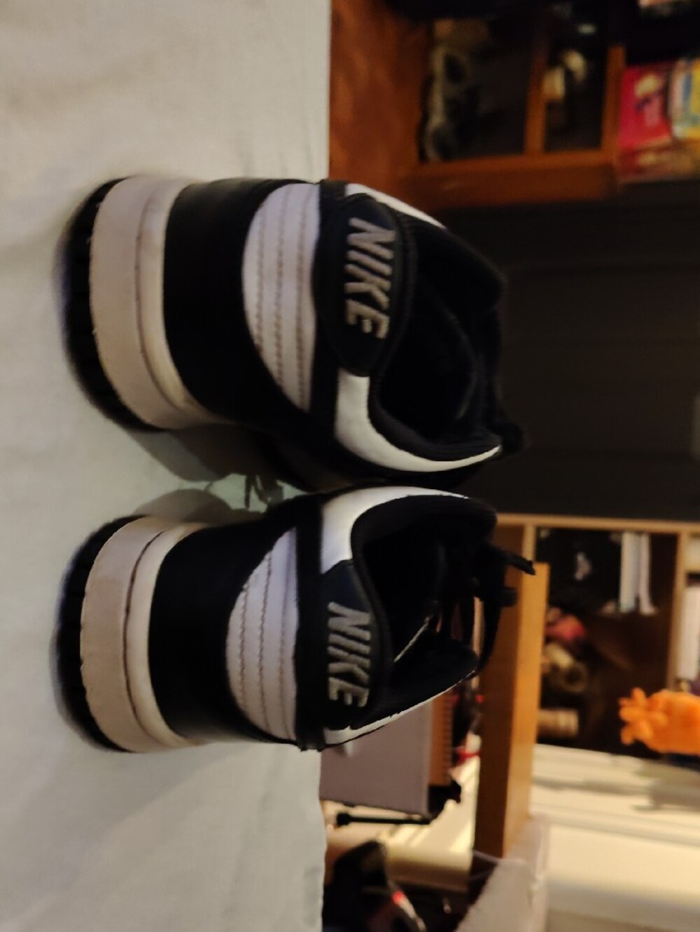 Nike Black and White Low-Top Sneakers with Swoosh - Picture 4 of 7